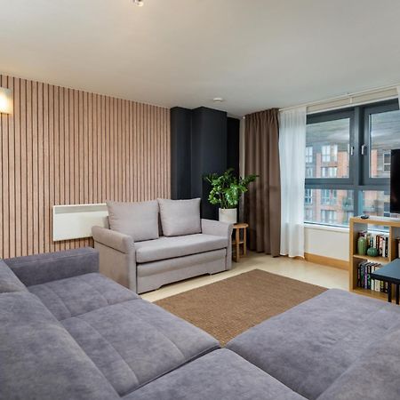 Urban Oasis: Heart Of City By Train Leeds  Exterior foto