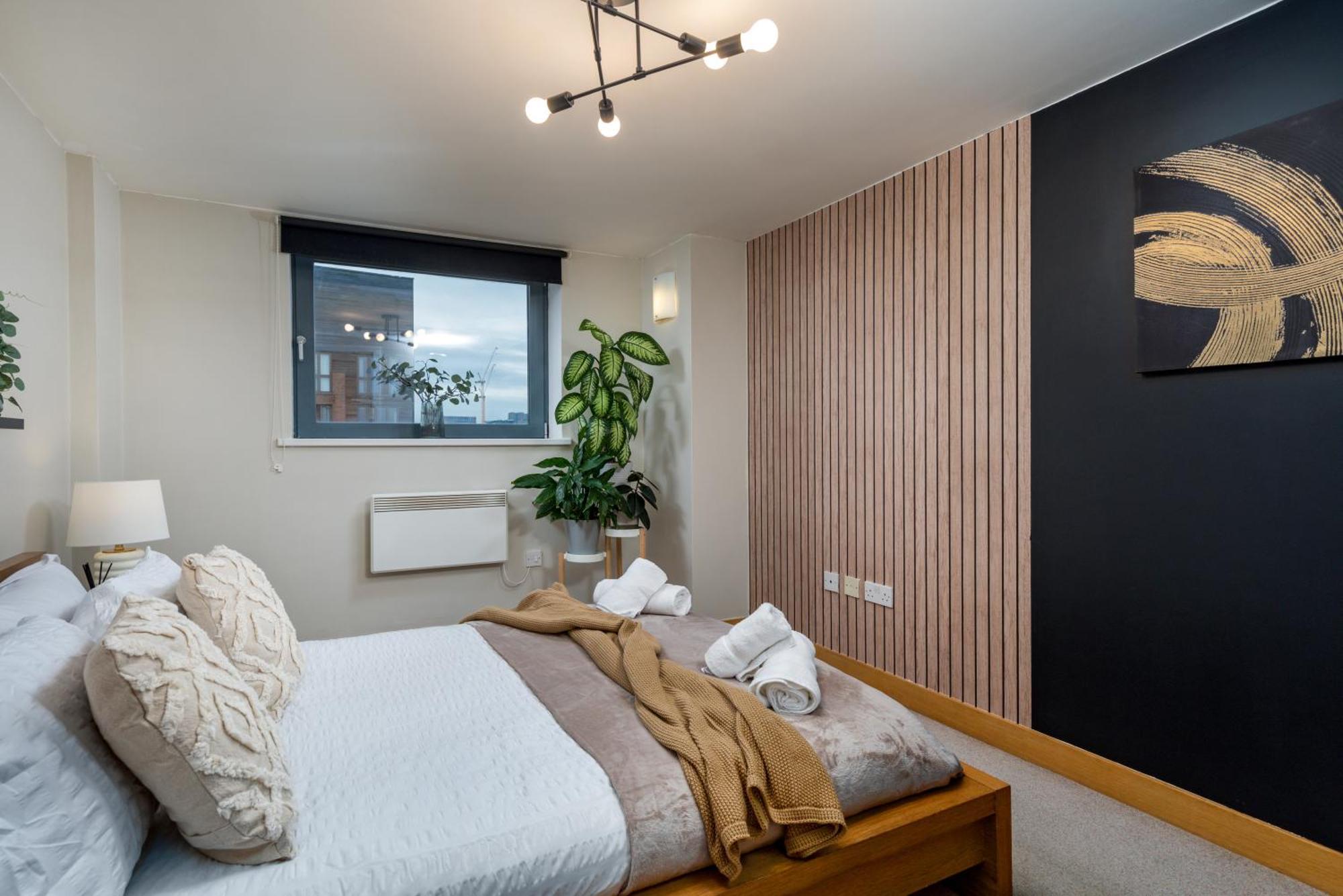 Urban Oasis: Heart Of City By Train Leeds  Exterior foto